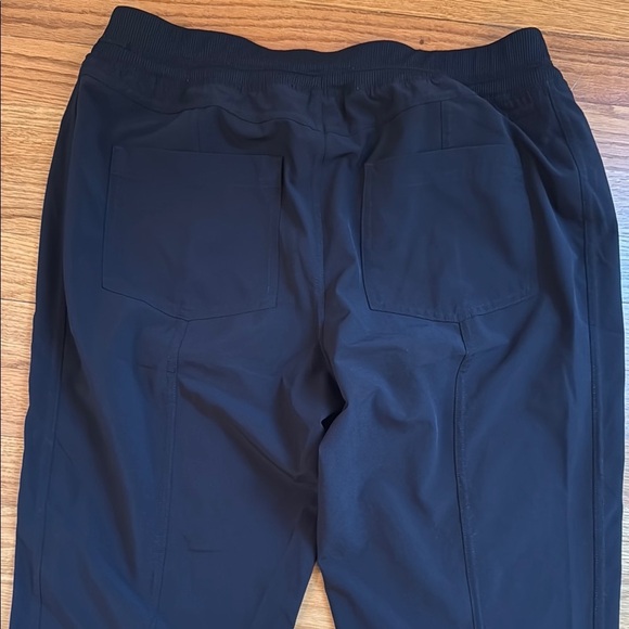 Xersion Women M Black Jogger Pants Performance Fabric Zipper Pockets - Picture 5 of 5
